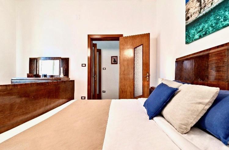 Ferienwohnung La Casa Di Julia Lecce Exterior foto